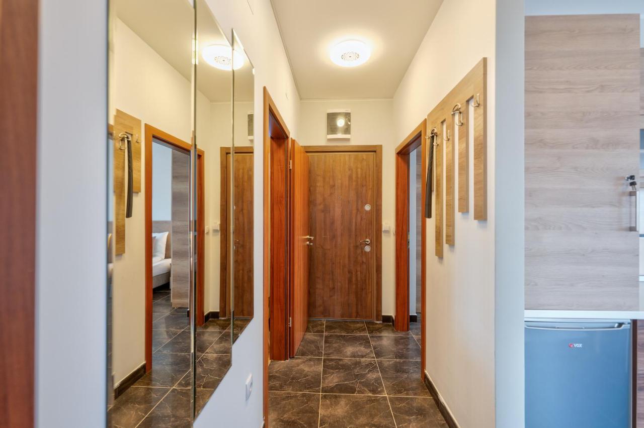 Hills Stars Aparthotel 4*